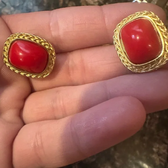 Givenchy Elegant Red and Gold Earrings - Picture 13 of 13